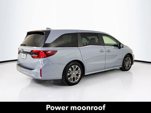 Used 2026 Honda Odyssey Touring image 8