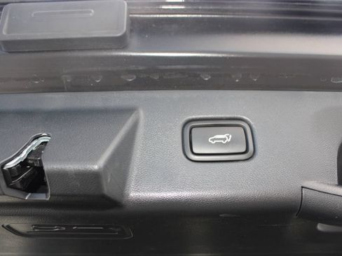 Used 2024 Hyundai Tucson Limited AWD/4WD image 15