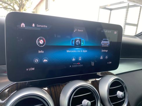 Used 2022 Mercedes-Benz GLC 300 image 14