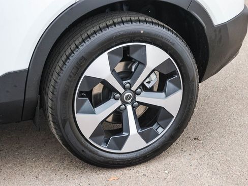 New 2026 Volvo XC40 B4 Core w/ Climate Package image 10