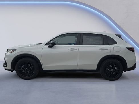 New 2027 Honda HR-V Sport image 2