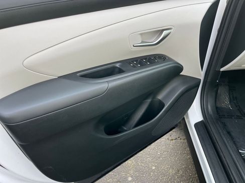 Used 2025 Hyundai Tucson SEL image 18