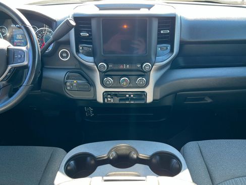 Used 2024 RAM 3500 Tradesman w/ Chrome Appearance Group AWD/4WD image 14