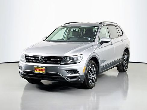 Used 2021 Volkswagen Tiguan S image 3