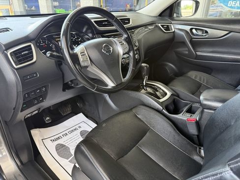 Used 2016 Nissan Rogue SL AWD/4WD image 10