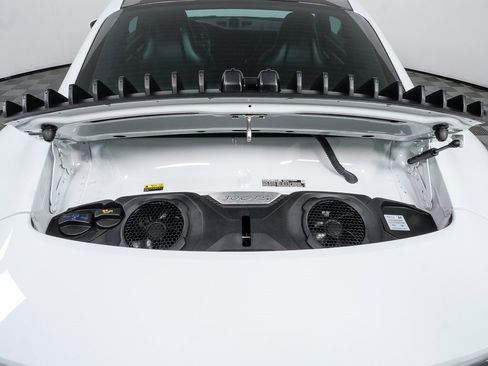 Certified 2022 Porsche 911 Carrera GTS image 30
