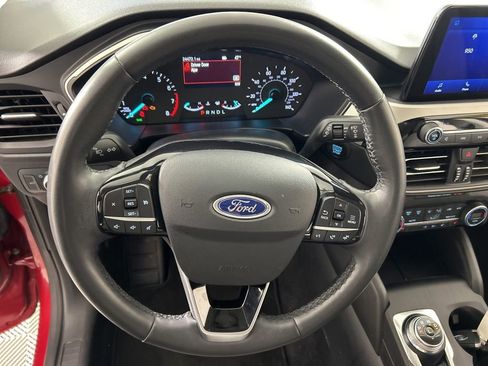 Used 2021 Ford Escape SE w/ Convenience Package AWD/4WD image 16