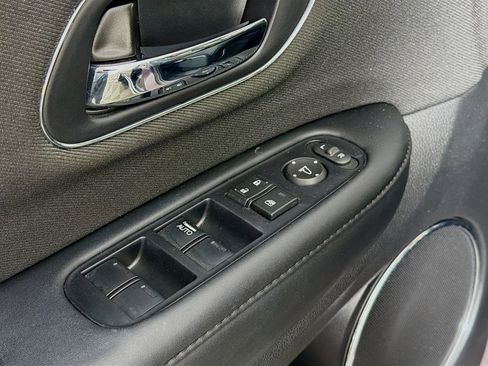 Used 2022 Honda HR-V EX image 20