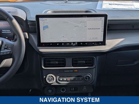 New 2026 Ford Maverick Lariat w/ Black Appearance Package image 21