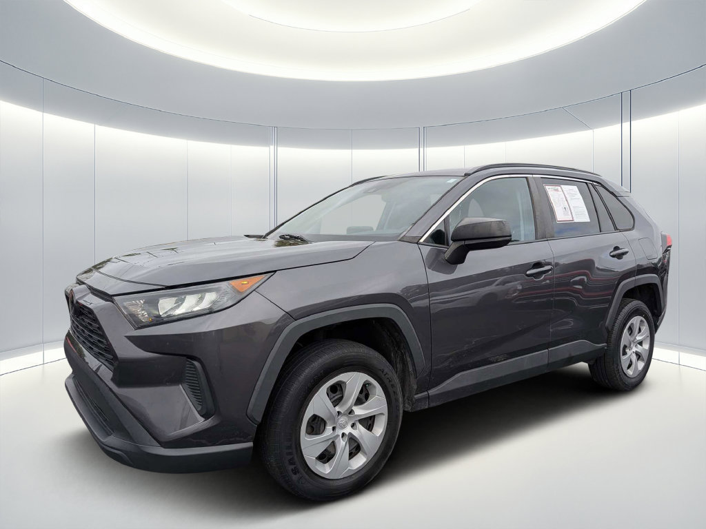 Used 2021 Toyota RAV4 LE FWD image 8