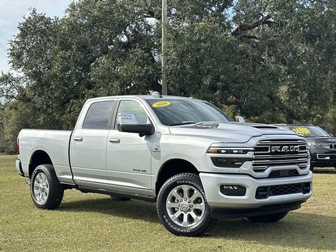 New 2026 RAM 2500 Laramie AWD/4WD image 8