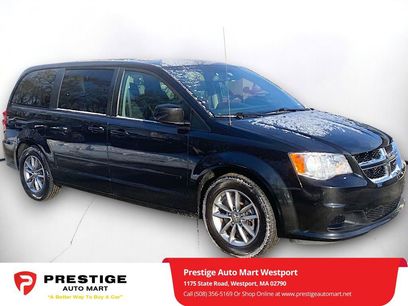 Used 2016 Dodge Grand Caravan SE