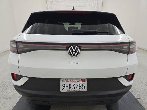 Used 2023 Volkswagen ID.4 Pro RWD image 8