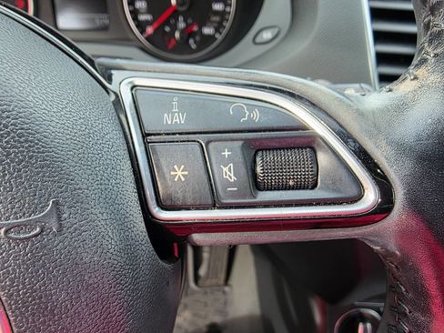 Used 2018 Audi Q3 2.0T Premium w/ Convenience Package image 20