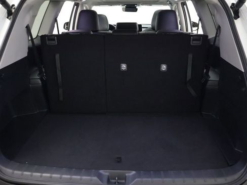 Certified 2025 Toyota Grand Highlander FWD image 22