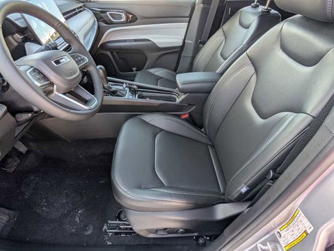 New 2026 Jeep Compass Limited w/ Sun, Sound & Navigation Group image 9