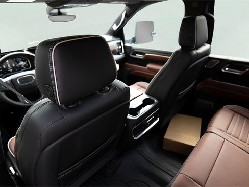 New 2026 GMC Sierra 2500 Denali Ultimate w/ Max Trailering Package image 22