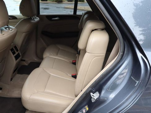 Used 2013 Mercedes-Benz ML 350 4MATIC image 20