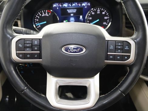 Used 2022 Ford Expedition Max Limited image 38