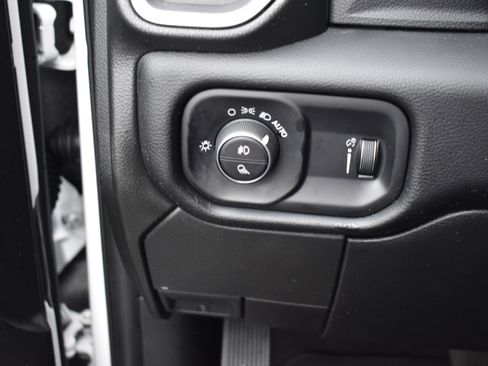 Used 2024 RAM 2500 Big Horn w/ Night Edition image 16