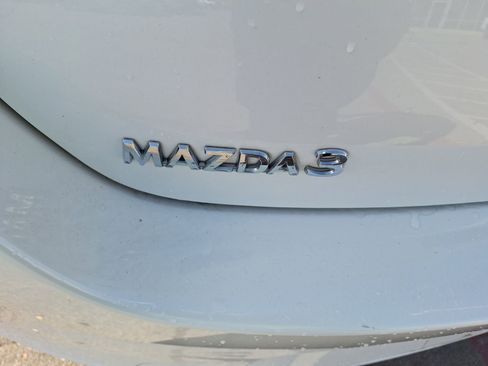 Used 2019 MAZDA MAZDA3 Sedan w/ Preferred Package image 13