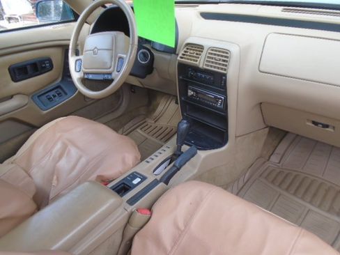 Used 1994 Chrysler LeBaron GTC FWD image 5