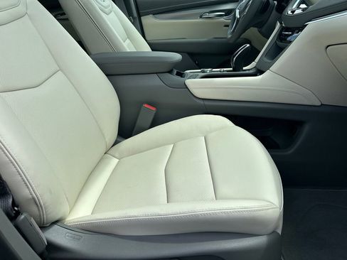 New 2026 Cadillac XT5 Premium Luxury w/ Driver Assist Package image 13