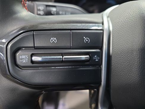 Used 2023 Chevrolet Colorado Z71 w/ Z71 Convenience Package 2 image 16