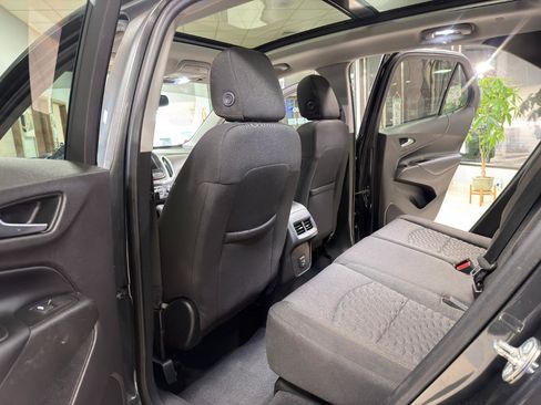 Used 2020 Chevrolet Equinox LT image 21