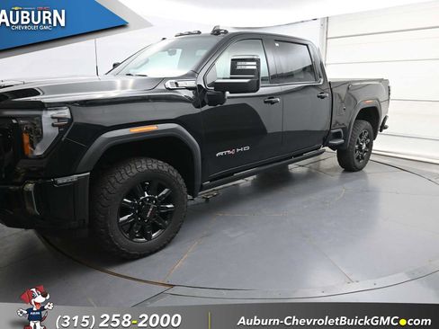 Used 2024 GMC Sierra 2500 AT4 w/ AT4 Premium Plus Package AWD/4WD image 2