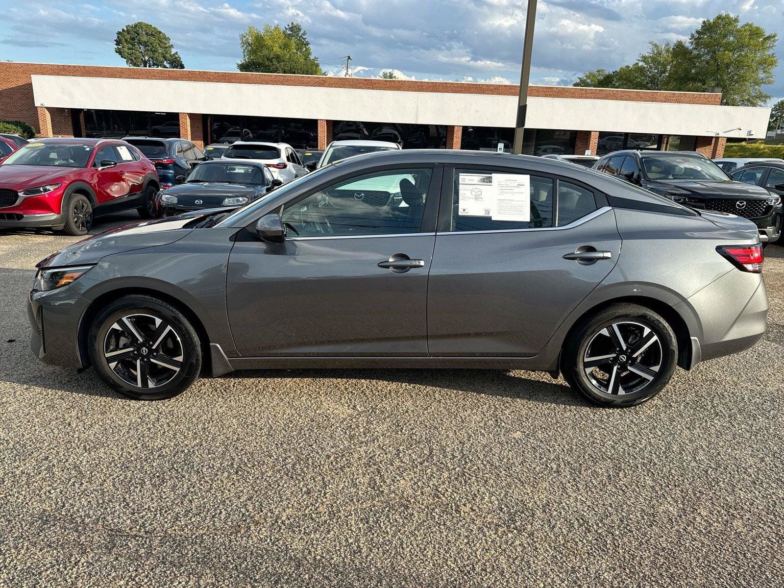 Used 2025 Nissan Sentra SV w/ Lighting Package FWD image 18