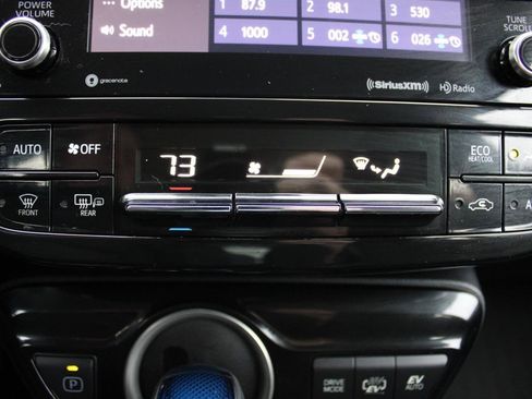 Used 2021 Toyota Prius Prime LE image 20