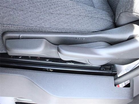 New 2025 Chevrolet Brightdrop 600 image 11