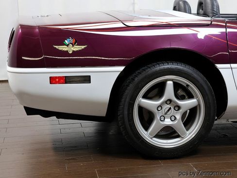 Used 1995 Chevrolet Corvette Convertible RWD image 15