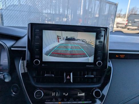 Used 2022 Toyota Corolla SE image 18