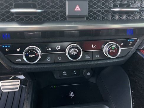 Certified 2025 Acura ADX A-Spec image 20