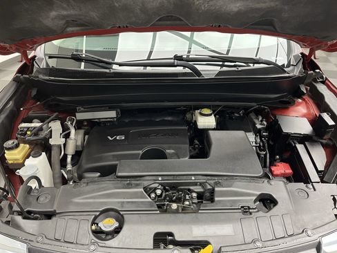 Used 2020 Nissan Pathfinder SV AWD/4WD image 26