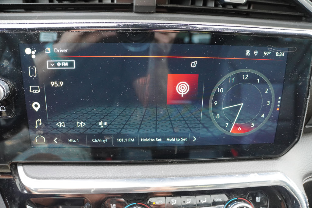 Used 2024 GMC Sierra 1500 Denali AWD/4WD image 8