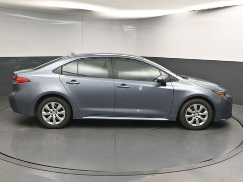 Certified 2024 Toyota Corolla LE image 9