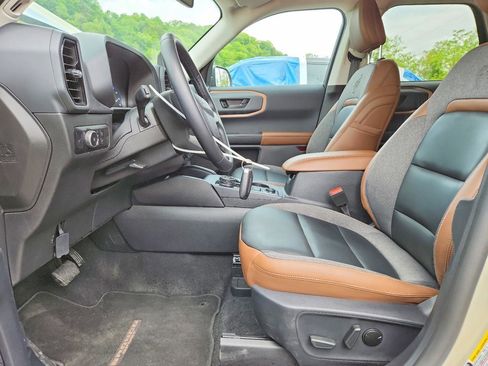 Used 2024 Ford Bronco Sport Outer Banks AWD/4WD image 5