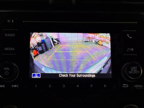Used 2019 Honda Civic LX image 10
