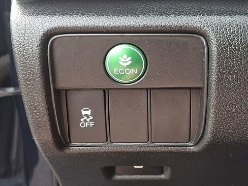 Used 2016 Honda Accord Sport image 25