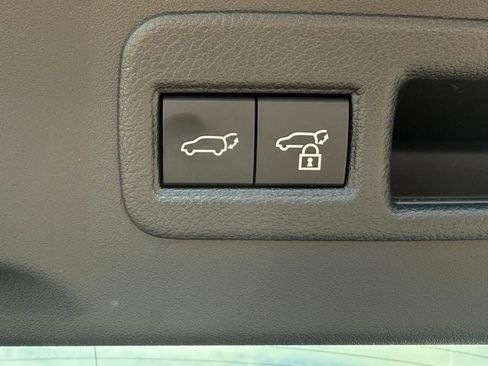 Used 2025 Toyota bZ4X FWD w/ Weather Package image 29
