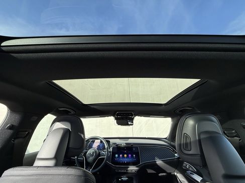 Used 2025 Mercedes-Benz E 450 E 450 image 7