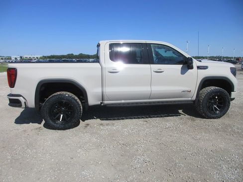 New 2026 GMC Sierra 1500 AT4 w/ AT4 Premium Package AWD/4WD image 3