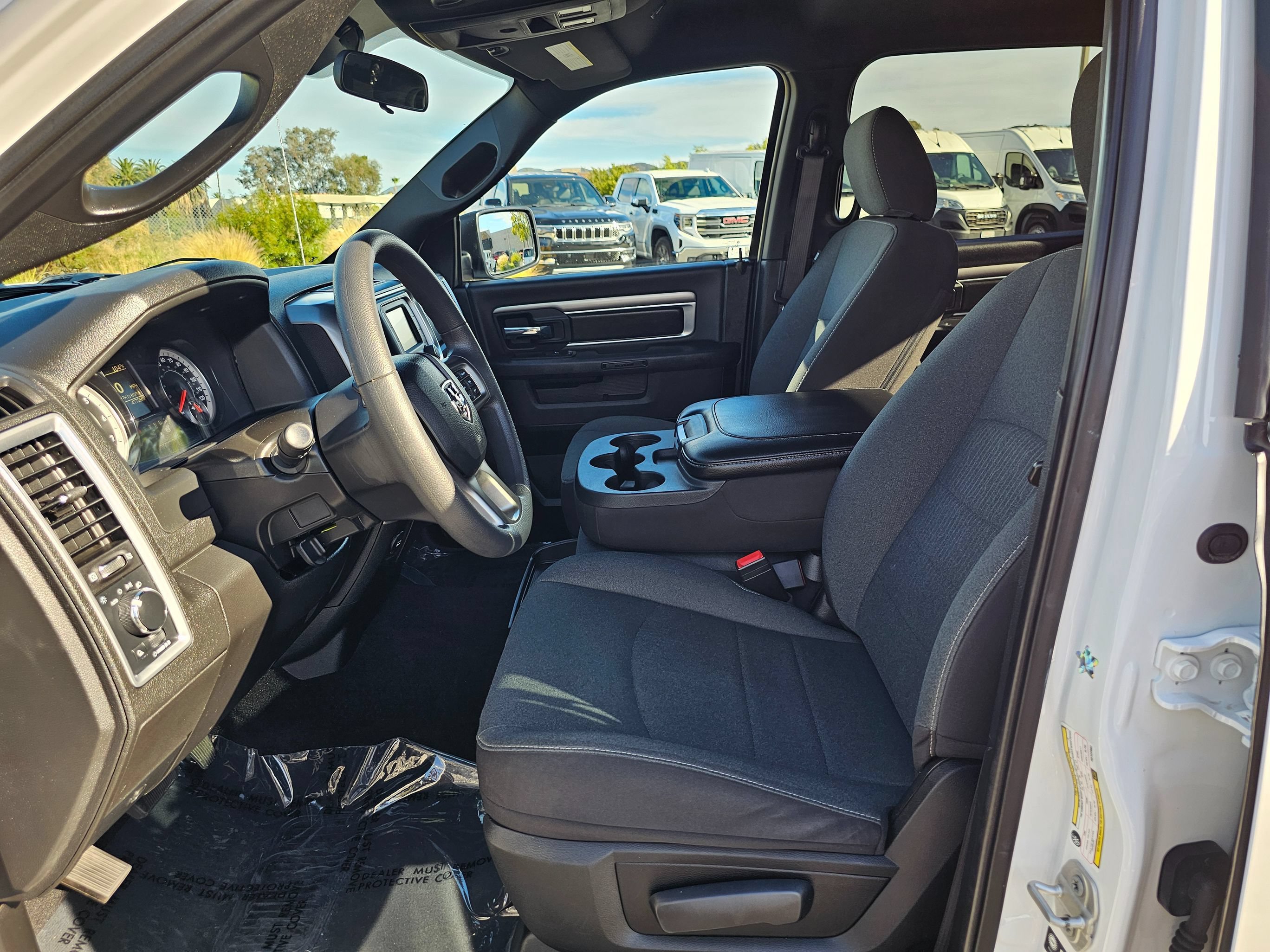 Used 2024 RAM 1500 Warlock RWD image 16