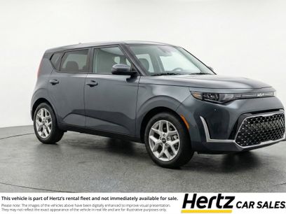 Used 2025 Kia Soul LX w/ LX Technology Package
