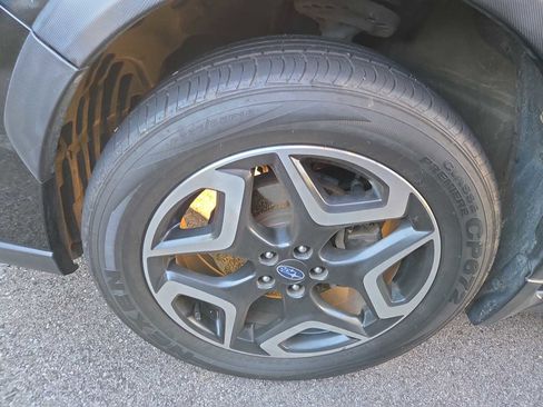 Used 2019 Subaru Crosstrek 2.0i Limited w/ Moonroof Package w/Navigation image 7