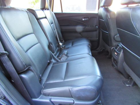 Used 2016 Honda Pilot EX-L image 8