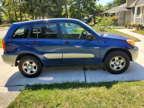 Used 2005 Toyota RAV4 2WD image 3
